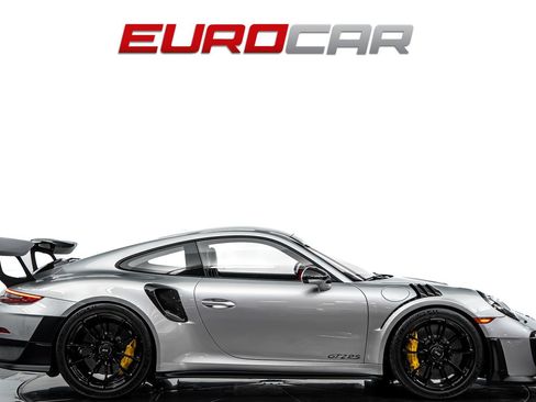 Used 2019 Porsche 911 GT2 RS RWD image 6