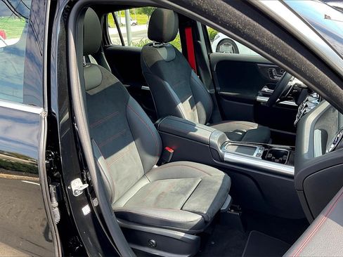 Used 2025 Mercedes-Benz GLA 35 AMG 4MATIC image 7