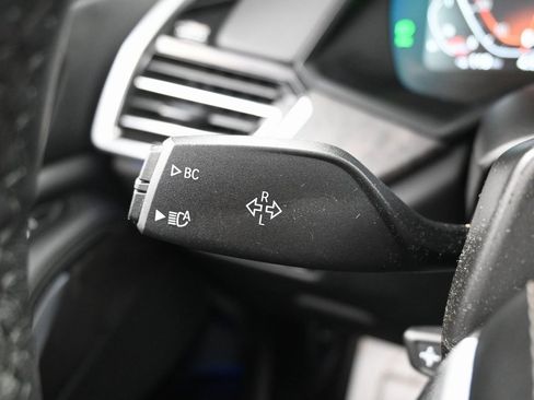 Used 2023 BMW X5 xDrive40i w/ Premium Package image 18