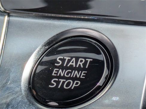 Used 2025 Audi A6 Premium Plus image 28