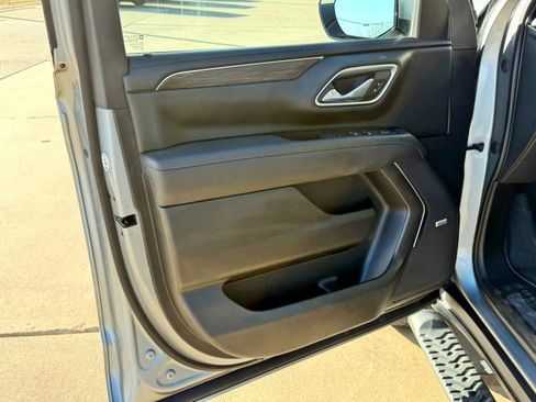 Certified 2024 Chevrolet Tahoe Z71 w/ Luxury Package image 13