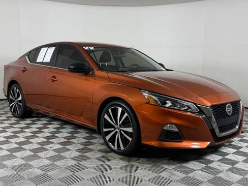 Used 2022 Nissan Altima 2.5 SR AWD/4WD image 10