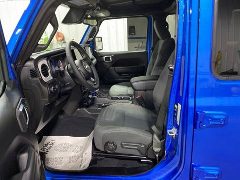 New 2026 Jeep Wrangler Unlimited Sport AWD/4WD image 4