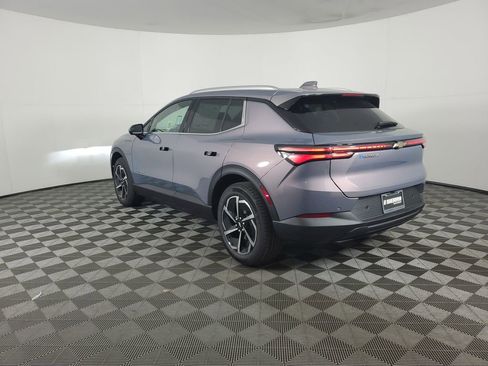 New 2026 Chevrolet Equinox EV LT image 6