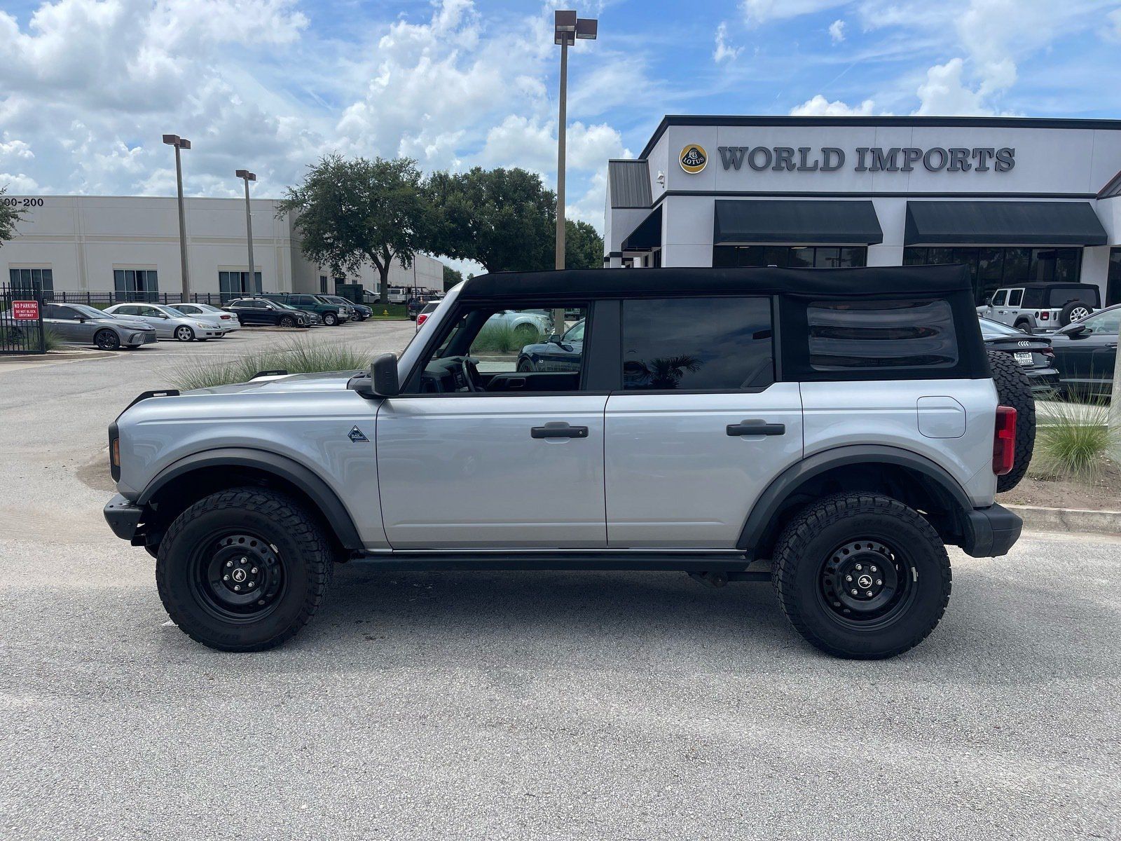 Used 2023 Ford Bronco Black Diamond AWD/4WD image 52