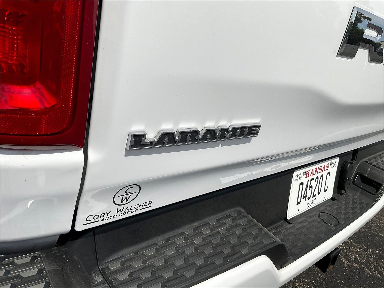 Used 2025 RAM 1500 Laramie w/ Laramie Southwest Edition AWD/4WD image 23