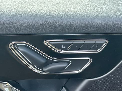 New 2025 Lincoln Corsair Grand Touring image 18