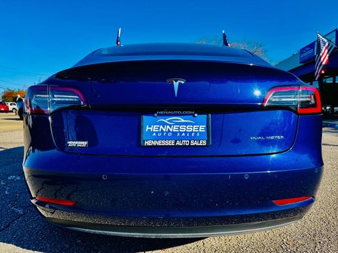 Used 2018 Tesla Model 3 Long Range image 3