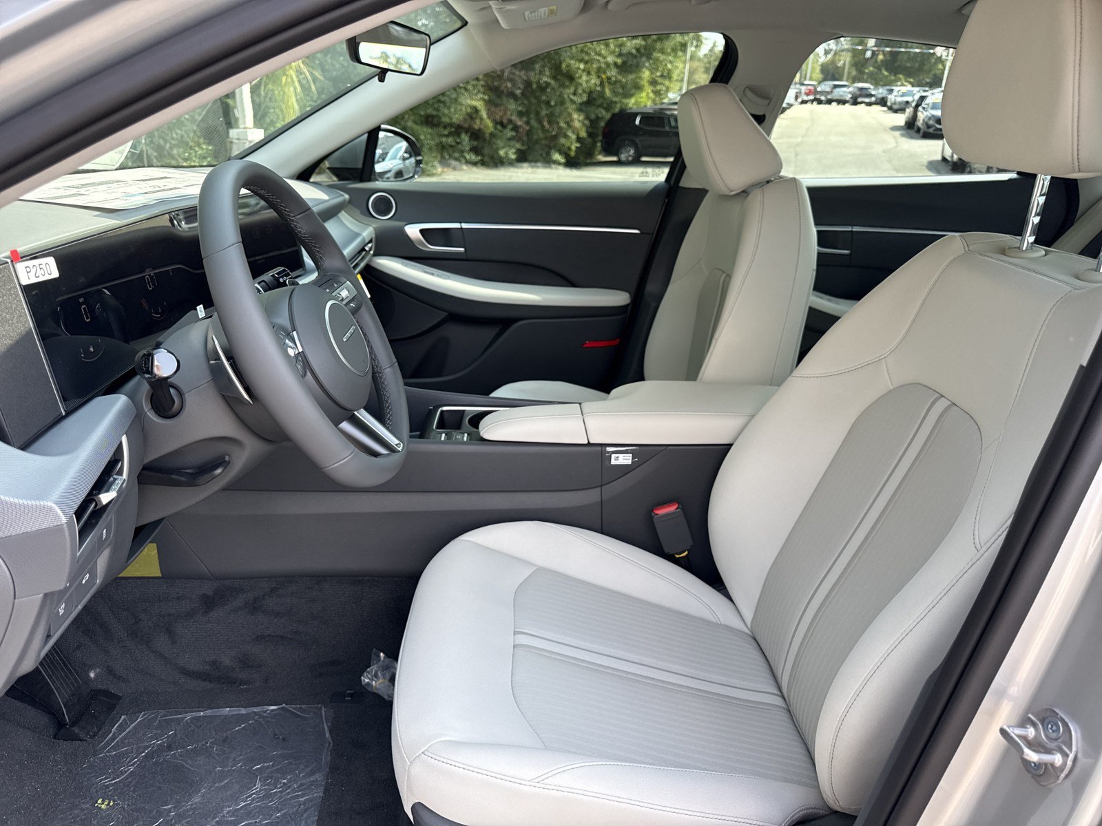 New 2026 Hyundai Sonata SEL FWD image 10