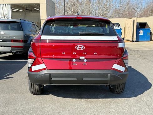 New 2026 Hyundai Kona SE FWD image 4