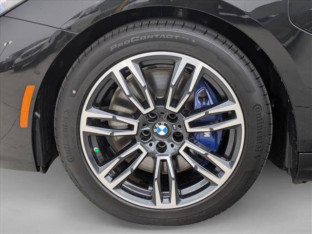 Used 2026 BMW 550e xDrive AWD/4WD image 10