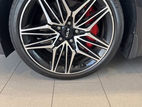 Used 2023 Kia Stinger GT2 image 20