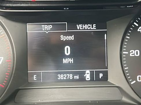 Used 2024 Chevrolet Trax LS w/ LS Convenience Package FWD image 19
