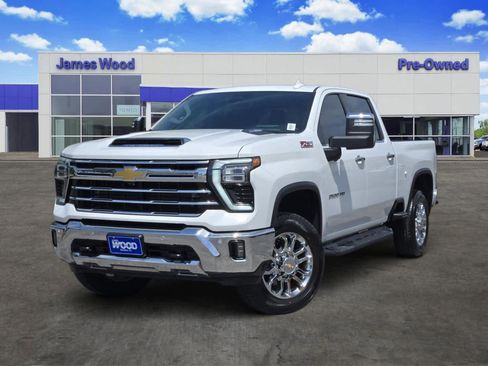 Certified 2024 Chevrolet Silverado 2500 LTZ w/ LTZ Premium Package AWD/4WD image 1