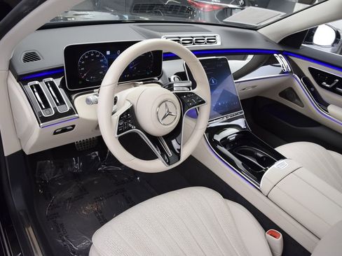Certified 2022 Mercedes-Benz S 500 4MATIC image 21