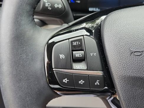 Used 2024 Ford Escape Active AWD/4WD image 25