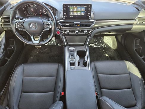 Used 2021 Honda Accord Sport image 5