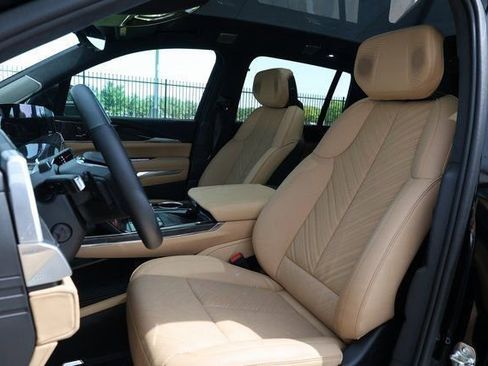 New 2025 Cadillac Escalade IQ Luxury 2 image 27