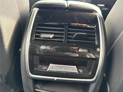 Used 2021 BMW X5 xDrive40i w/ Premium Package 2 image 22