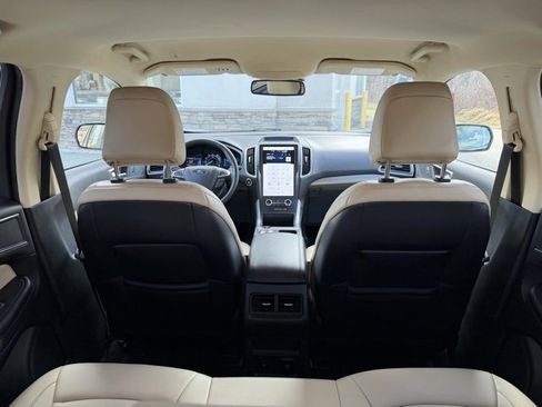 Used 2023 Ford Edge SEL w/ Convenience Package image 37