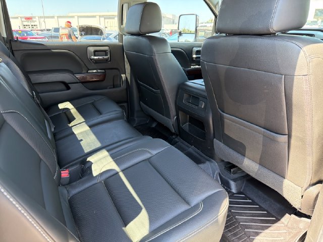 Used 2019 GMC Sierra 2500 SLT AWD/4WD image 27