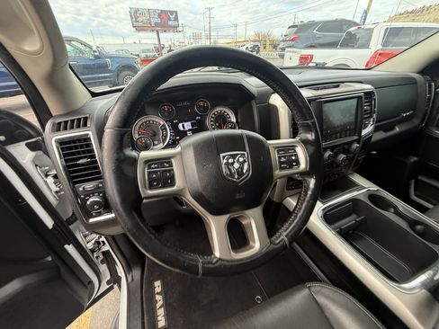 Used 2016 RAM 1500 Laramie w/ Convenience Group image 12