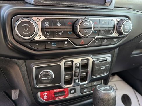 Used 2021 Jeep Wrangler Unlimited Rubicon 4xe w/ Cold Weather Group image 22