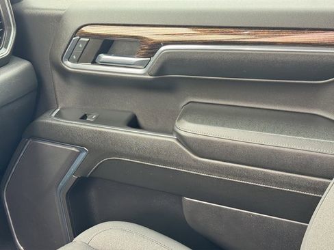 Certified 2024 GMC Sierra 1500 Elevation image 24
