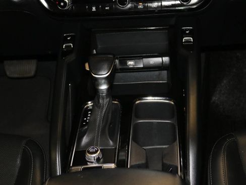 Used 2020 Kia Telluride S FWD image 45