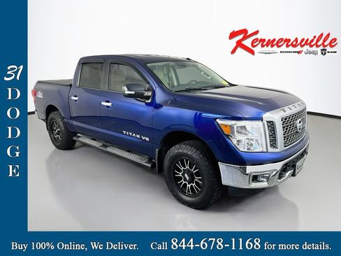 Used 2018 Nissan Titan SV AWD/4WD image 1