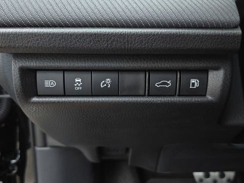 Used 2026 Toyota Camry SE w/ Multimedia Upgrade Package image 25