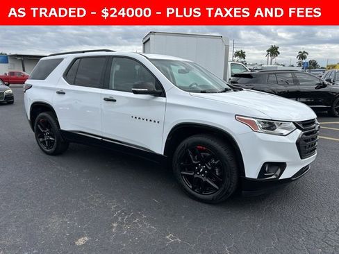 Used 2021 Chevrolet Traverse Premier w/ Redline Edition image 1