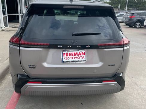 Used 2026 Toyota RAV4 XSE w/ Weather Package AWD/4WD image 8