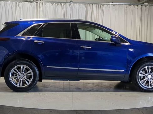 Used 2023 Cadillac XT5 Premium Luxury w/ LPO, Floor Liner Package AWD/4WD image 11