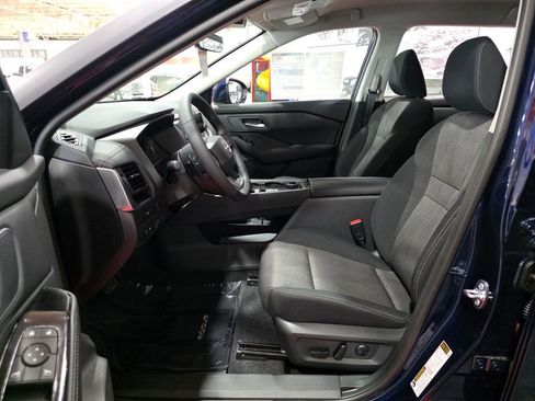 New 2026 Nissan Rogue SV image 14