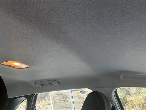 Used 2019 Hyundai Elantra GT image 23