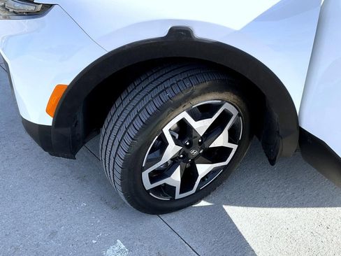 Certified 2023 Hyundai Santa Cruz Limited w/ Cargo Package image 24