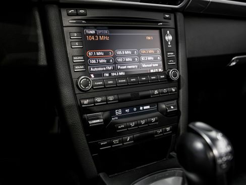 Used 2011 Porsche 911 Carrera 4S image 13