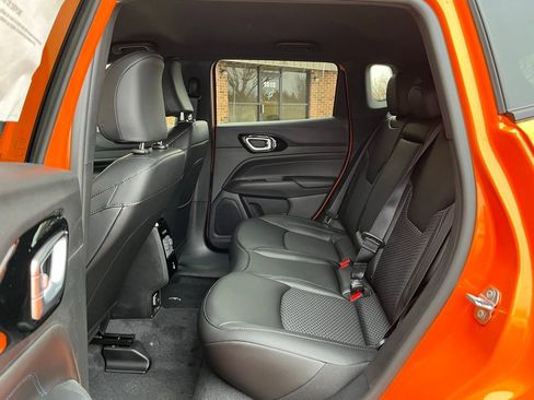 New 2026 Jeep Compass Latitude AWD/4WD image 37