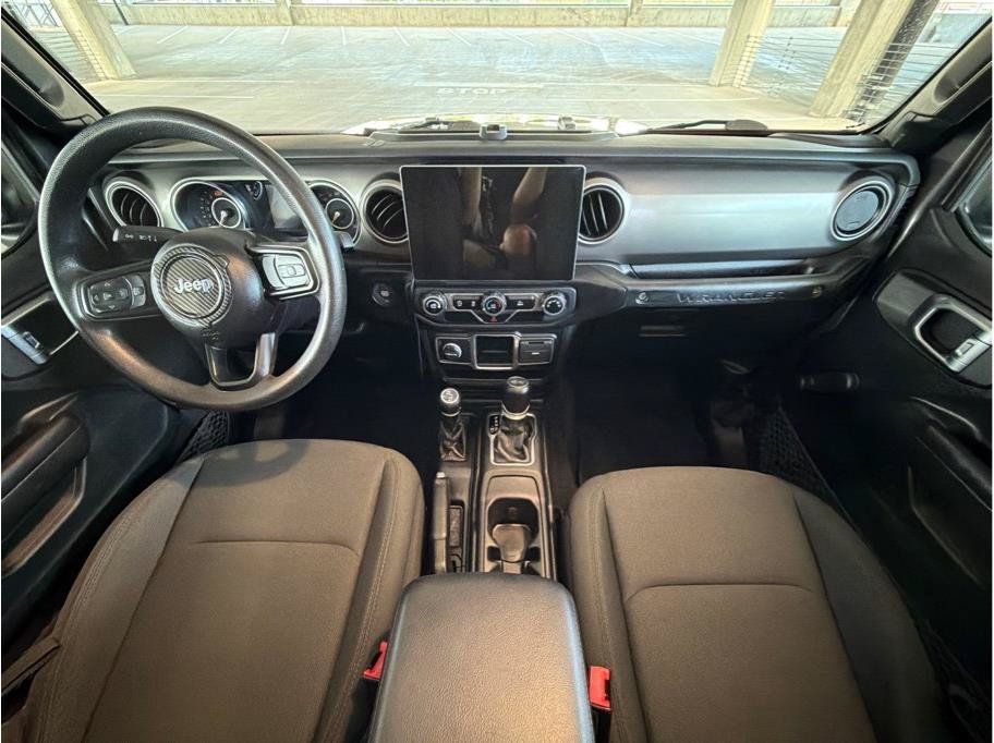 Used 2021 Jeep Wrangler Sport AWD/4WD image 20