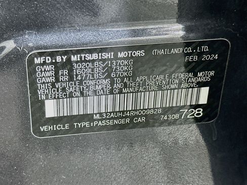 Used 2024 Mitsubishi Mirage ES FWD image 12