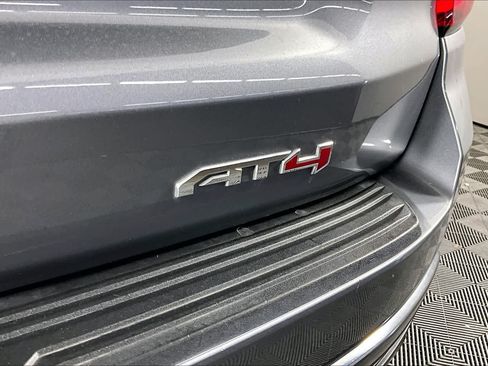 Used 2022 GMC Yukon AT4 AWD/4WD image 10