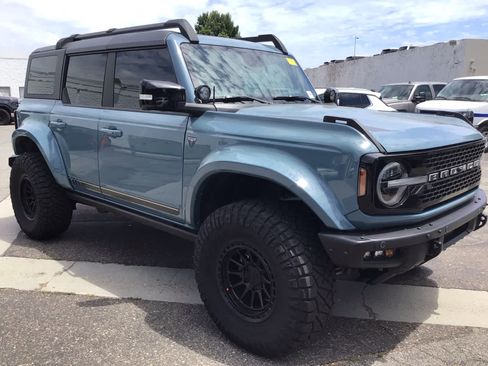 Used 2021 Ford Bronco First Edition AWD/4WD image 5