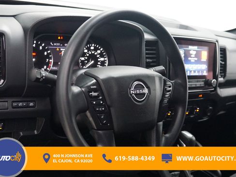 Used 2023 Nissan Frontier SV w/ Midnight Edition Package RWD image 18