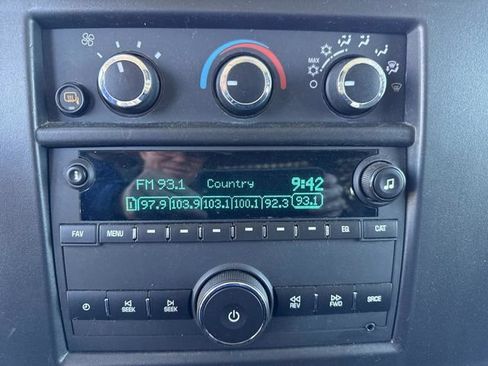 Used 2024 GMC Savana 2500 w/ Driver Convenience Package RWD image 24