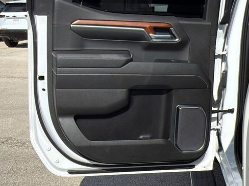 Used 2022 GMC Sierra 1500 Denali image 13