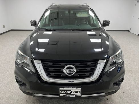 Used 2019 Nissan Pathfinder SL AWD/4WD image 3