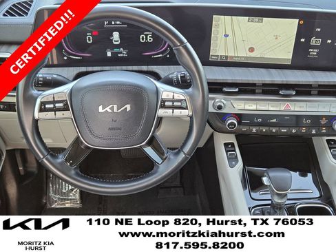 Used 2024 Kia Telluride EX w/ EX Captain's Chair Package image 10