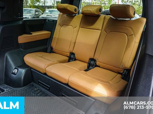 Used 2023 Land Rover Defender 130 SE AWD/4WD image 22