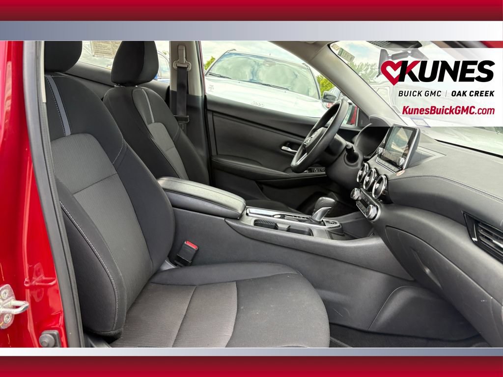 Used 2024 Nissan Sentra SV FWD image 39